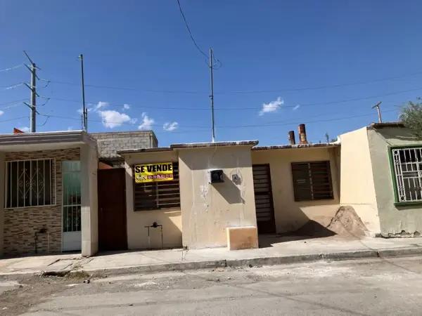 Casa en Venta con Cocina Integral en La Dalia, Torreón Casa en Venta con Cocina Integral en La Dalia, Torreón