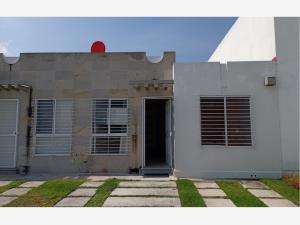 Casa 1 piso Paseos del Bosque