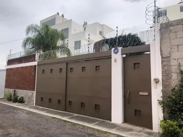 Casa en venta en Santa Cruz Buenavista, Puebla, Puebla