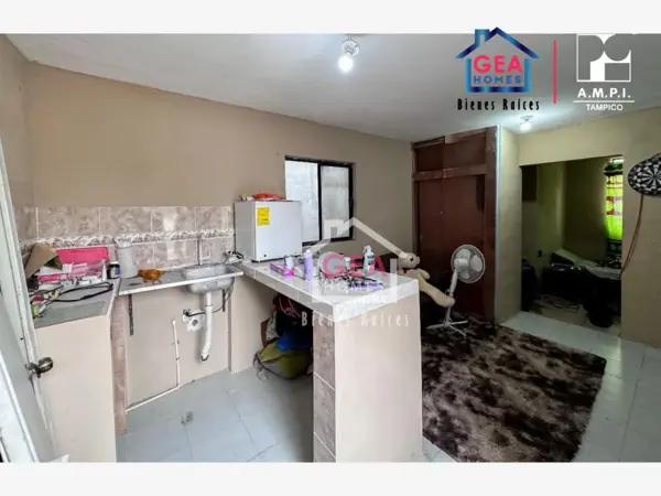 Casa en venta en Del Pueblo, Tampico, Tamaulipas