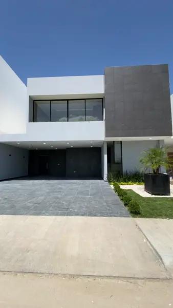 Casa en venta en Plutarco Elías Calles (Cura Hueso), Centro, Tabasco