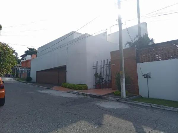 Casa en venta y renta en Lomas de Cuernavaca, Temixco, Morelos