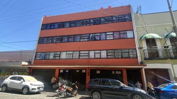 Venta edificio de departamentos y locales. Col. Barrio de San Antonio, Centro
