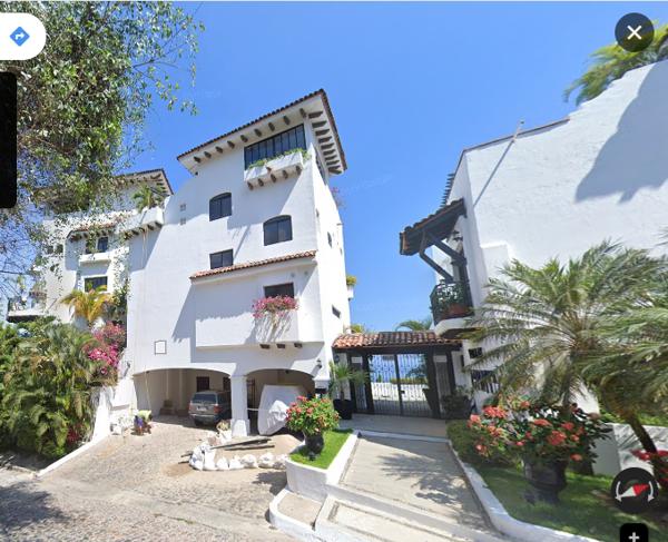 Departamento en remate en Conchas Chinas, Puerto Vallarta, Jalisco