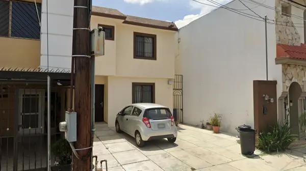 Casa en venta en Riberas del Contry, Guadalupe, Nuevo León Casa en venta en Riberas del Contry, Guadalupe, Nuevo León