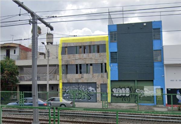Edificio en remate en Colón, Guadalajara, Jalisco