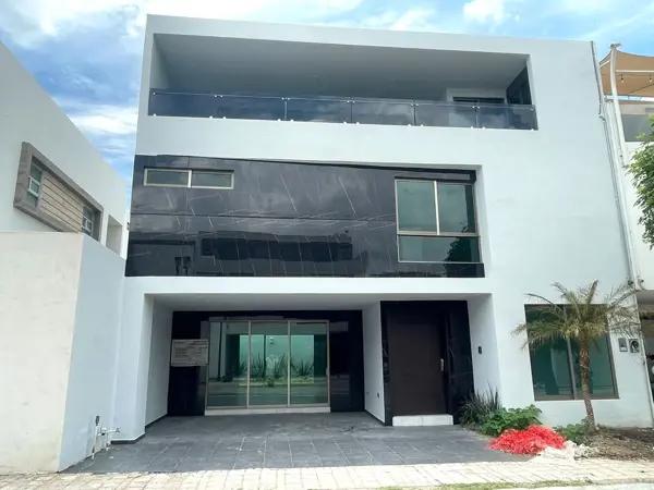 Casa en venta en Lomas de Angelópolis, Ocoyucan, Puebla Casa en venta en Lomas de Angelópolis, Ocoyucan, Puebla