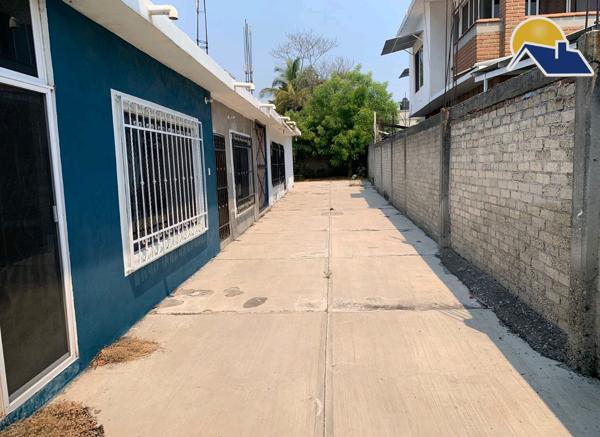 Casa con construcciónes independientes en Tlaquiltenango Casa con construcciónes independientes en Tlaquiltenango