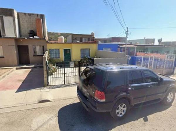 Casa en venta en Valle Dorado, Ensenada, Baja California