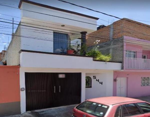 Casa en venta en Las Flores, Morelia, Michoacán de Ocampo