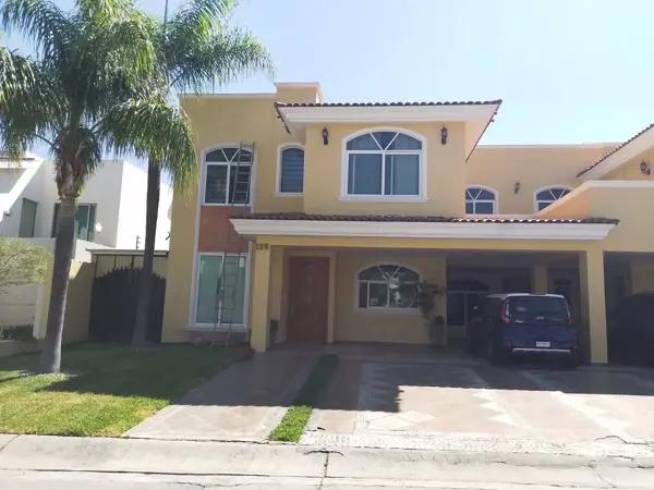 Casa en venta en Puerta de Hierro, Zapopan, Jalisco