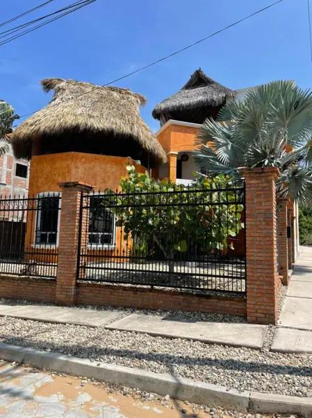 Casa en venta en Carrizal, San Pedro Mixtepec -Dto. 22 -, Oaxaca