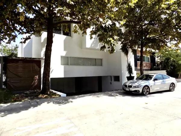 Casa en renta en Puerta de Hierro, Zapopan, Jalisco