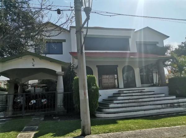 Casa en remate en Lomas de Cocoyoc, Atlatlahucan, Morelos