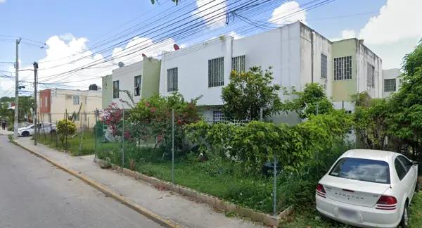 Departamento en remate en Jardines Cancún, Benito Juárez, Quintana Roo