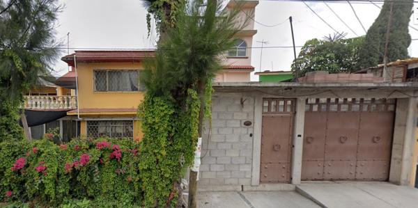 Casa en venta en Las Arboledas, Tláhuac, Ciudad de México