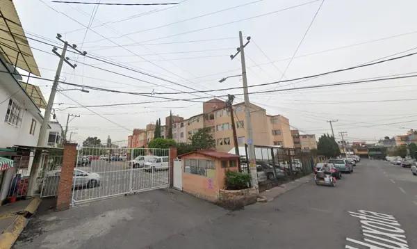 Departamento en remate en Rey Nezahualcóyotl, Nezahualcóyotl, México