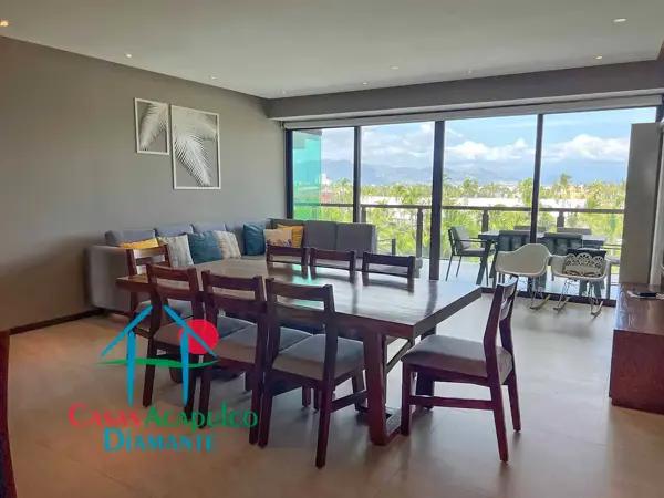 Depa en renta vacacional con 4 recámaras y terraza con vista a las áreas comunes