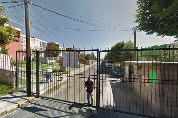Departamento en remate en Jardines de la Cañada, Tultitlán, México