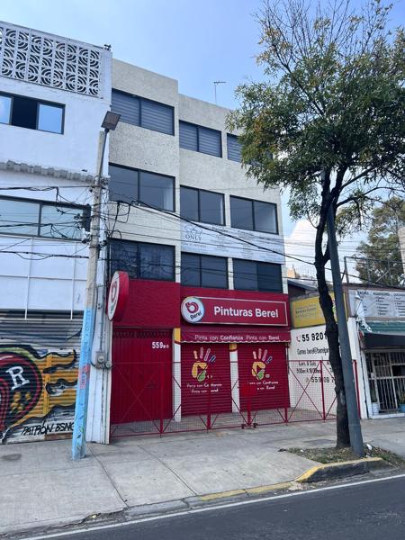 Edificio en renta en Doctor Alfonso Ortiz Tirado, Iztapalapa, Ciudad de México