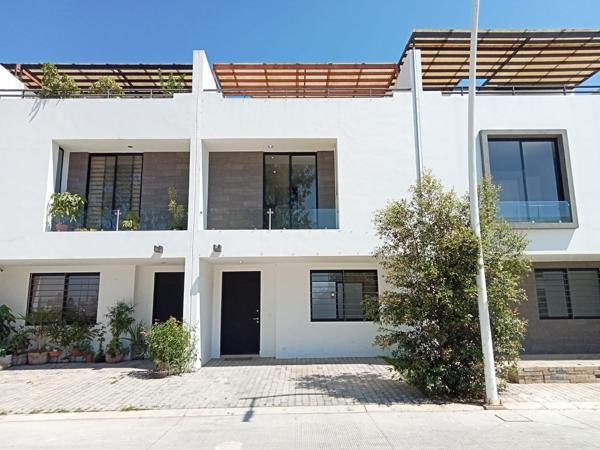 Casa en venta en Parques de Tesistán, Zapopan, Jalisco