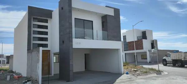 Casa en venta en Quintas del Palmar, Torreón, Coahuila de Zaragoza Casa en venta en Quintas del Palmar, Torreón, Coahuila de Zaragoza