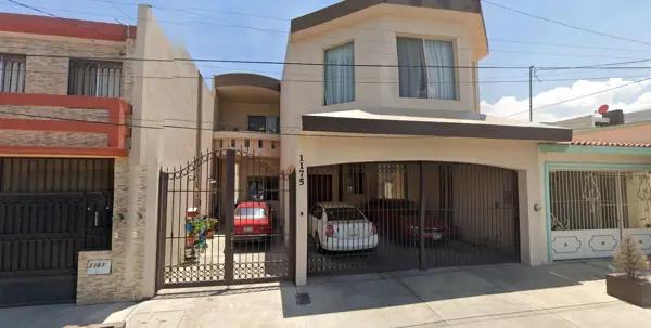 Casa en venta en Republica Oriente, Saltillo, Coahuila de Zaragoza Casa en venta en Republica Oriente, Saltillo, Coahuila de Zaragoza