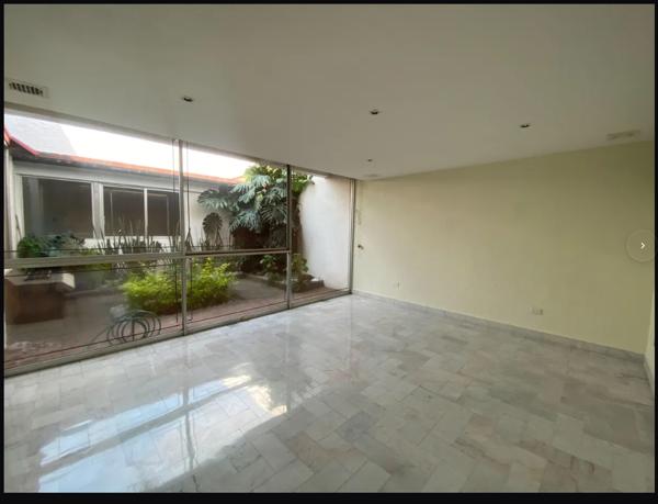 Casa en venta en Prado Coapa 3A Sección, Tlalpan, Ciudad de México Casa en venta en Prado Coapa 3A Sección, Tlalpan, Ciudad de México