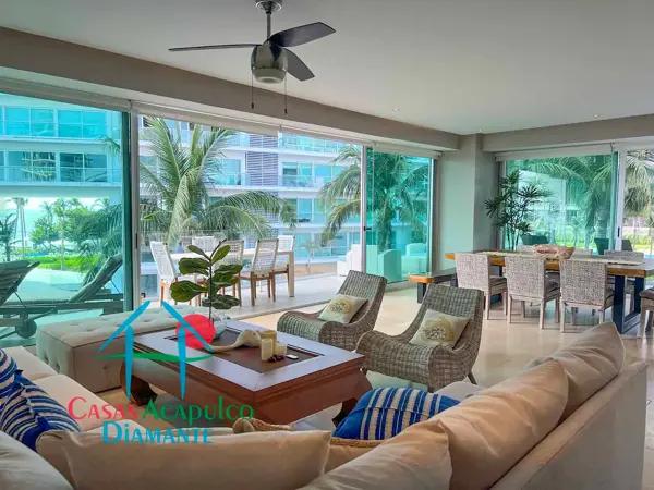 Departamento en prestigioso condominio de playa. Con terraza y vista parcial al mar Departamento en prestigioso condominio de playa. Con terraza y vista parcial al mar