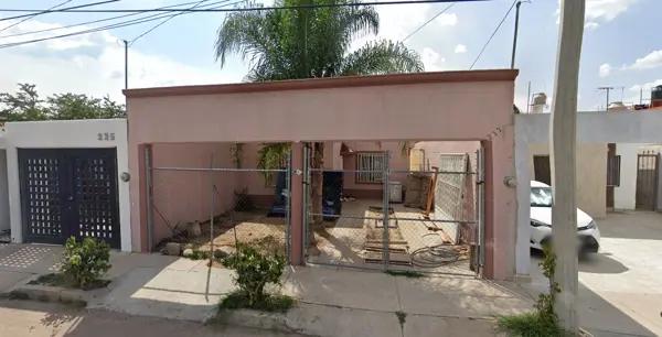 Casa en venta en Jardines de Santa Elena, Aguascalientes, Aguascalientes