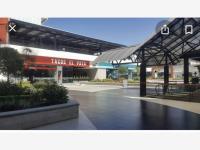 Local en renta en Tejeda, Corregidora: Espacio comercial en Plaza Constituyentes