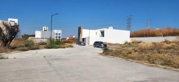 Terreno en venta en Real Santa Fe, Xochitepec, Morelos Terreno en venta en Real Santa Fe, Xochitepec, Morelos