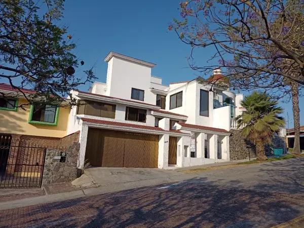Casa en venta en Ciudad Bugambilia, Zapopan, Jalisco
