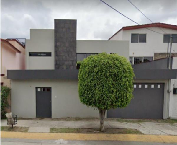 Casa en venta en Llano Grande, Atizapán, México