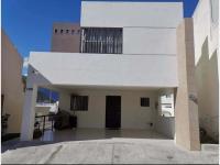 Casa en venta en Colinas del Huajuco, Monterrey, Nuevo León Casa en venta en Colinas del Huajuco, Monterrey, Nuevo León