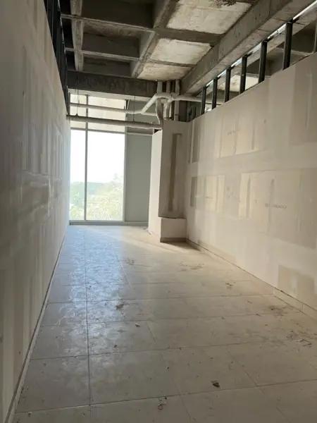 SE VENDE ESPACIO PARA CONSULTORIO U OFICINA EN LA TORRE ANKOR VILLAHERMOSA