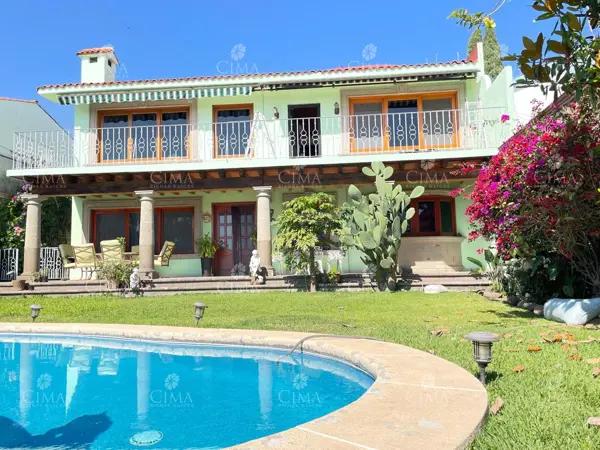 Casa en venta en Lomas de Tetela, Cuernavaca, Morelos