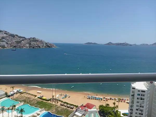 Departamento en renta en Base Naval Icacos, Acapulco de Juárez, Guerrero