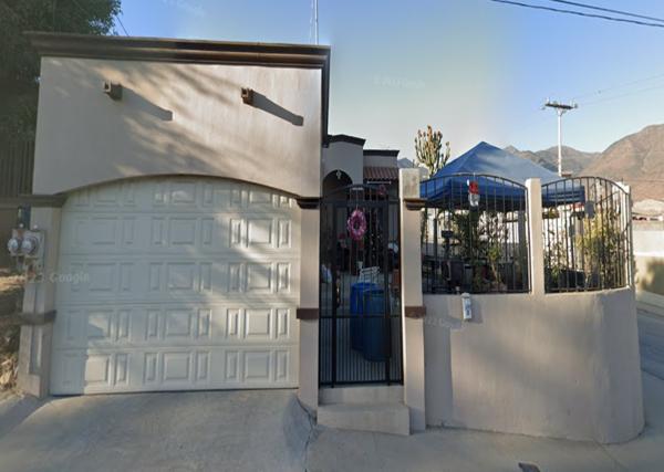 Casa en remate en Mar de Ensenada, Ensenada, Baja California