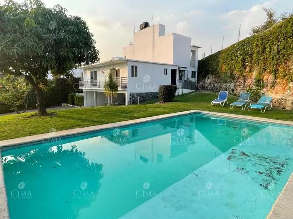 Casa en venta en Lomas de Tzompantle, Cuernavaca, Morelos