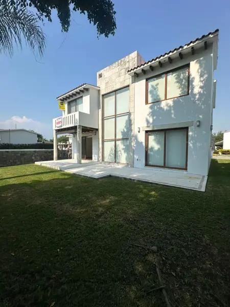 Casa en venta en Paraíso Country Club, Emiliano Zapata, Morelos