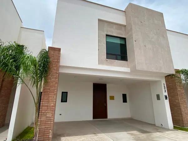 Casa en venta en La Rioja Residencial, Torreón, Coahuila de Zaragoza Casa en venta en La Rioja Residencial, Torreón, Coahuila de Zaragoza
