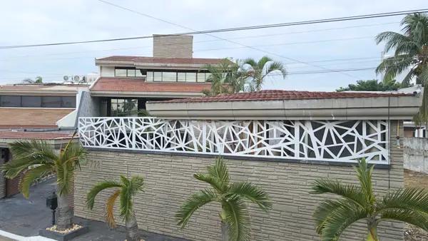 Cada en venta en costa de oro Cada en venta en costa de oro