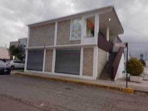 ***  VENDO PLAZA COMERCIAL  **  DENTRO DE FRACCIONAMIENTO  ***