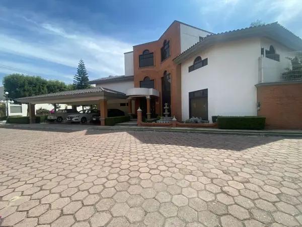 Casa en venta en Momoxpan, San Pedro Cholula, Puebla