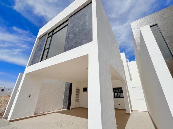 Casa en venta con recámara en planta baja en Los Viñedos, Torreón, Coahuila de Zaragoza Casa en venta con recámara en planta baja en Los Viñedos, Torreón, Coahuila de Zaragoza