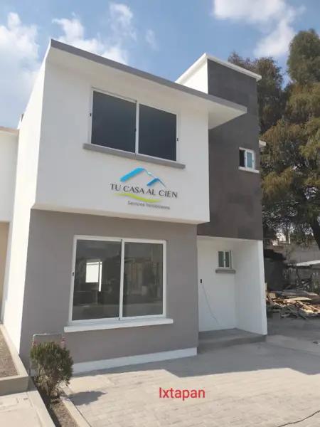 Casa en venta en San Luis Mextepec, Zinacantepec, México