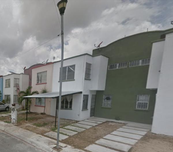 Casa en Venta en Fraccionamiento Galaxia Altamar, Benito Juárez, Quintana Roo Casa en Venta en Fraccionamiento Galaxia Altamar, Benito Juárez, Quintana Roo