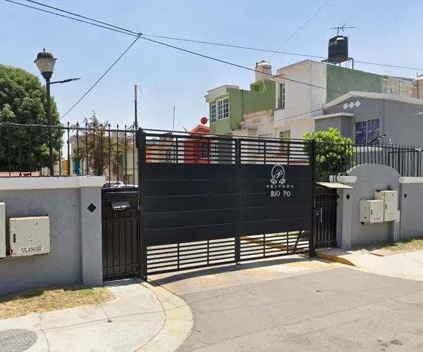 Casa en Venta en Valle San Pedro Urbi Villa del Campo, Tecámac, México