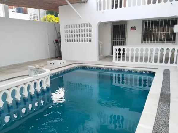 Casa en Venta en Fracc. Jardin Princesa, Col. Granjas del Marqués, Acapulco de Juarez